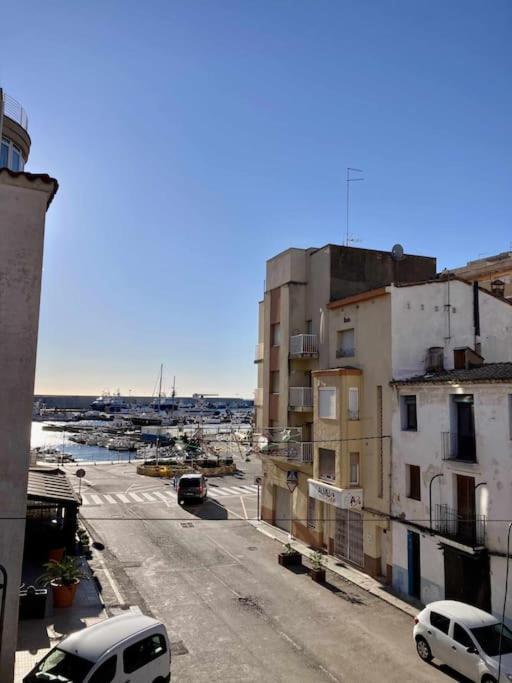 דירות ל'אמטיה דה מר Casita De Pescadores Con Vista Al Puerto מראה חיצוני תמונה