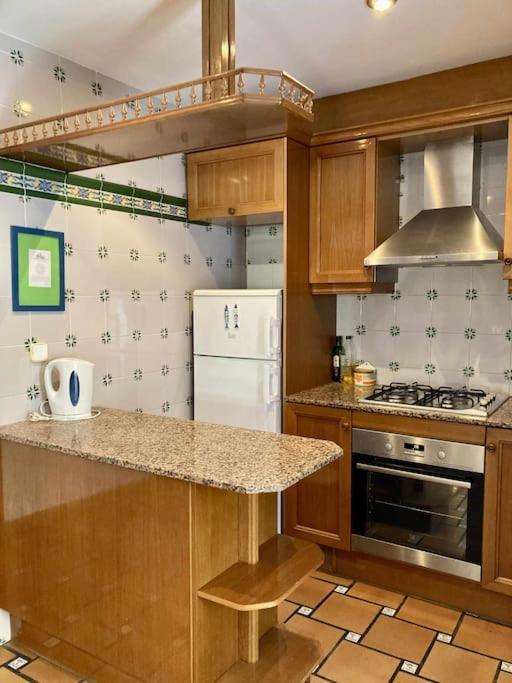 דירות ל'אמטיה דה מר Casita De Pescadores Con Vista Al Puerto מראה חיצוני תמונה